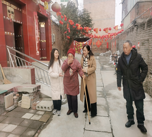 瑟瑟冬日 暖暖溫情——公司黨委、工會(huì)開展“送溫暖、送祝福”活動(dòng)